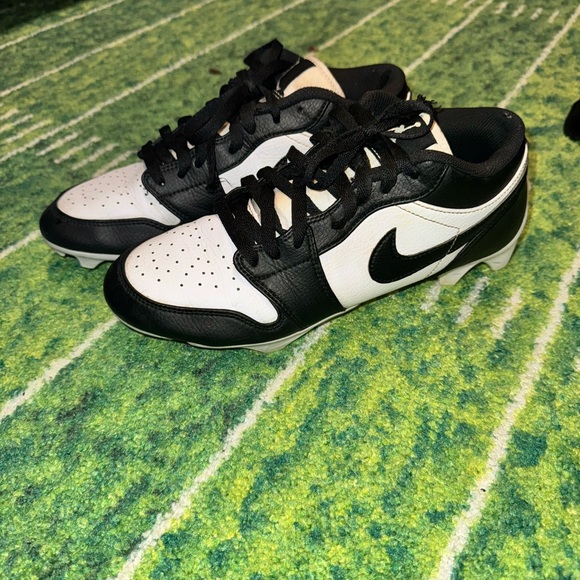 Nike Air Jordan 1 Vapor Edge Low TD Black White Panda Football Cleats - Picture 4 of 7